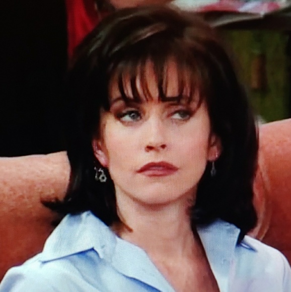 Meet your Posher, Monica - Picture 7 of 8